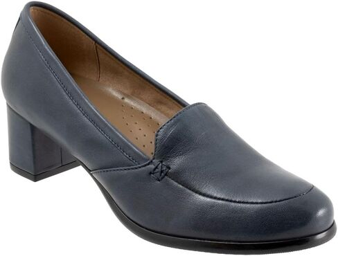Trotters Women's Cassidy Pump in Saudi Arabia