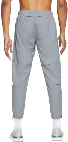 بنطال الجري المنسوج للرجال من Nike Dri-FIT Challenger (رمادي دخاني/فضي عاكس، DD4894-084) مقاس XX-Large in Saudi Arabia