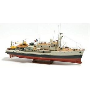 Billings Boats 1:45 Scale Calypso - Plastic Hull