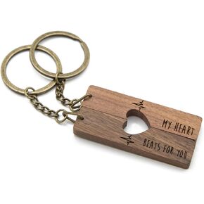 MUUJEE Wooden Heart Cutout Keychain Set - Avocado Sisters Key Rings Bag Charm for Two Sis Bff Best Friends Matching in Kuwait