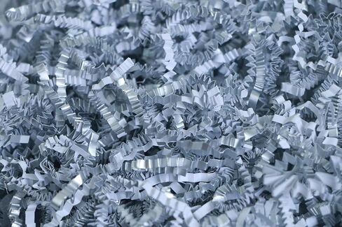 COOBL - 4 oz - Crinkle Cut Paper Shred Filler Gift Wrapping & Gift Basket Filler for Gift Wrapping, Basket Filling, Birthdays, Weddings, Anniversaries, Valentines Day,Christmas (Silver) in Kuwait