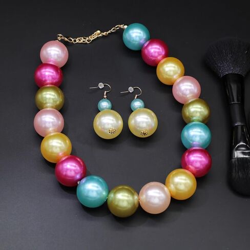 We We Chunky Acrylic Beaded Heart Necklace for Women Green Red Turquoise Black Amber Big Large Hearts Beads Necklaces Boho Bead Neck Collar Costume Jewelry in Kuwait