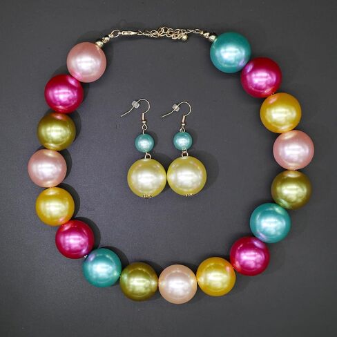 We We Chunky Acrylic Beaded Heart Necklace for Women Green Red Turquoise Black Amber Big Large Hearts Beads Necklaces Boho Bead Neck Collar Costume Jewelry in Kuwait