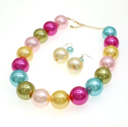We We Chunky Acrylic Beaded Heart Necklace for Women Green Red Turquoise Black Amber Big Large Hearts Beads Necklaces Boho Bead Neck Collar Costume Jewelry in Kuwait