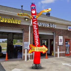 18ft تغيير الزيت راقص الهواء أنبوب قابل للنفخ رجل لافتة للنظر دمية السماء الإعلانية مع تغيير الزيت الفوري والرسومات الاصطناعية مثالية للترقيات والأحداث خدمة السيارات (بدون منفاخ) in Kuwait