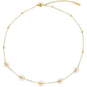 Daisy Pearl Necklace for Women, Simple Daisy Necklace Dainty Pearl Necklace Flower 5 Daisies Summer Trendy Gold Necklace Jewelry Gift for Women
