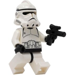 LEGO Star Wars: White Ep 3 Clone Trooper Minifigure (Phase 2) with Blaster Blue