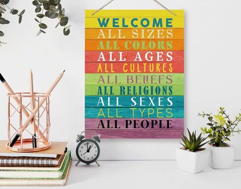 ديكور جداري ملهم، لافتات خشبية معلقة مزخرفة، علامة ترحيب ريفية، ديكور مزرعة للباب الأمامي، ديكور غرفة المعيشة، هدية ديكور جدار المكتب المنزلي، لافتة فنية جدارية للترحيب بجميع الأشخاص in Kuwait