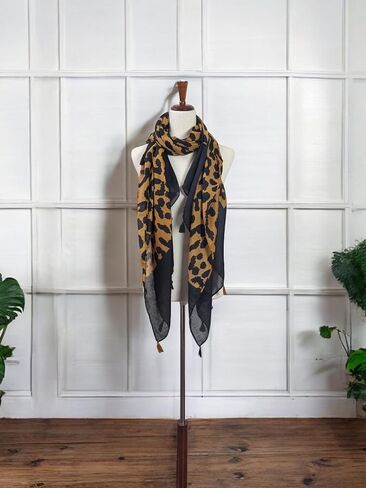 Women's Lightweight Summer Scarf with Tassels in Saudi Arabia