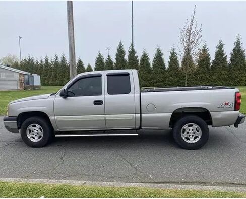 Window Visor Vent Deflectors for Chevy Silverado/for GMC Sierra 1500 99-06,01-06 Silverado/Sierra 2500/3500, 07 Classic Extended Cab Window Rain Guards Sun Shade Window Shield Truck Accessories Smoke in Saudi Arabia