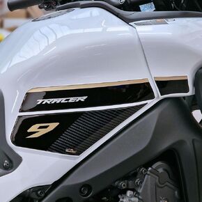 Motorcycle 3D Stickers Compatible with Yamaha Tracer 9 2023 2022 Midnight Black 2023. Side Tank Protections from Impact and Scratches. Resin Stickers - Made in Italy