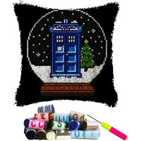 DL-YTG Latch Hook Kits Pillow Christmas Tree Crochet Yarn Cushion Colour Pre-Printed Canvas Rug Needlework DIY Pillowcase Hook and Latch Kit Home Arts Crafts Sofa Decoration 42x42cm/16X16inch