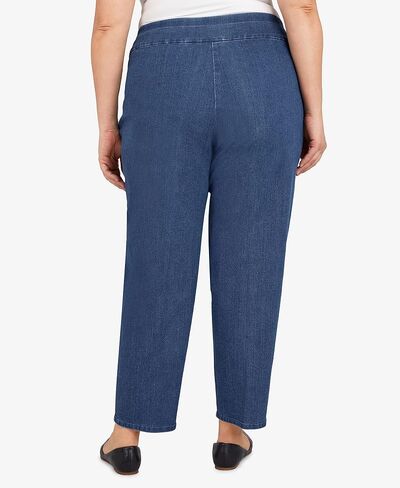 Alfred Dunner Womens Plus-Size Super Stretch Mid-Rise Short Length Pant in Saudi Arabia