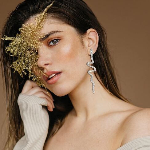 2 قطعة أقراط الأفعى أقراط الأفعى للنساء أقراط مبالغ فيها الفضة المنحنية الأفعى على شكل مجوهرات أحجار الراين القوطية الأذن مجوهرات للنساء الفتيات in Kuwait