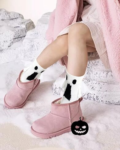 Novel Magnetic Holding hands Socks for Men Women and kids, Creative Magnetic Design,2 Pairs in Saudi Arabia