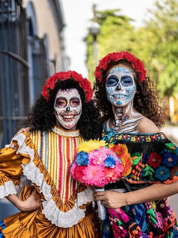 عصابة رأس على شكل تاج زهرة الورد المكسيكي من فريدا - غطاء رأس لعيد الهالوين لعيد الهالوين، غطاء رأس للحفلات التنكرية in Kuwait