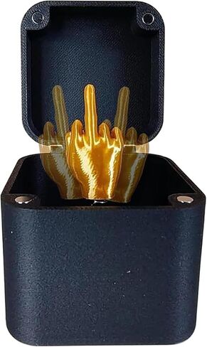 الإصبع الأوسط في صندوق، صندوق هدايا مفاجأة للإصبع الأوسط، صندوق هدايا مزعج، صندوق هدايا هفوة، هدية مزحة ساخرة لليد مع صندوق للبالغين، صندوق هدايا مضحك لديكور سطح المكتب (قطعة واحدة) in Kuwait