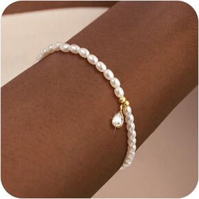 Gold Pearl Bracelets for Women Trendy, Dainty 14k Gold Plated Bracelets Set Stackable Non Tarnish Gold Link Pearl Bracelets Layered Waterproof Cute Fashion Jewelry Gifts for Women
