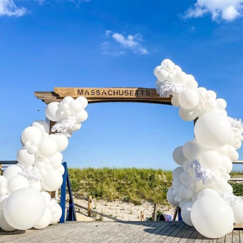White Balloons 12 inch, White Latex Balloons 50pcs Party Balloons for Engagement Bachelorette Bridal Shower Wedding Party Birthday Decorations in Kuwait