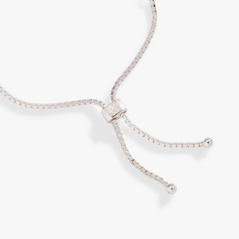 Alex and Ani Peanuts™، سوار Snoopy and Woodstock Holiday Bolo، لمسة نهائية فضية لامعة، حلية متعددة الألوان in Saudi Arabia