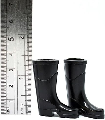 Miniature Wellington Boots, Miniature Rain Boots, Muddy Wellies, Doll House Shoes, Mini Doll Boot, for Dollhouse Fairy Garden Mini House Decoration (1 Pair) in Saudi Arabia