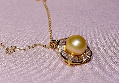 10mm Japanese akoya Pearl Pendant Necklace with Diamonds for Women - 10mm Tahitian Pearl Necklace with Diamonds Single Pearl Necklace for Women with 925 Sterling Silver Chain in Saudi Arabia