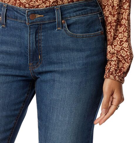 توقيع Levi Strauss & Co. جينز نسائي ذهبي بقصة مستقيمة (مصقول) in Kuwait