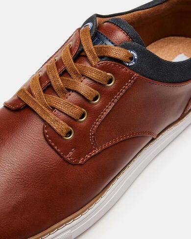 Steve Madden Men's Gully-s Oxford in Saudi Arabia