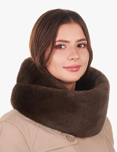Futrzane Modern Snood - Faux Fur Infinity Scarf for Women - Soft Winter Cowl in Kuwait