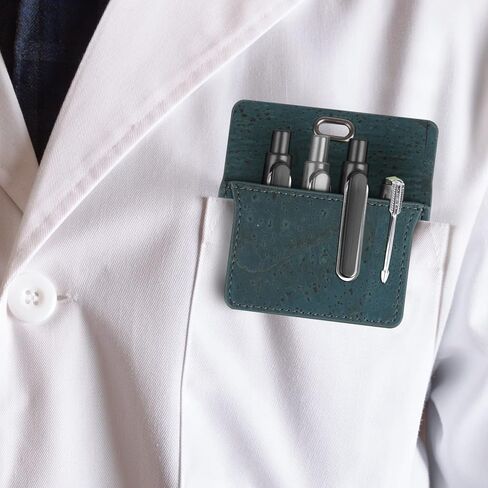 واقي جيب الفلين البرتغالي الفاخر من Geekidoc للرجال | واقيات جيوب متعددة الاستخدام للقمصان ومعاطف المختبر | للقلم وأقلام الرصاص والمؤشرات والمزيد | عبوة واحدة من واقي منظم الجيب البني in Kuwait