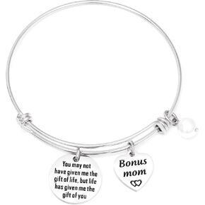 مكافأة أمي هدية زوجة الأب سوار هدايا زوجة الأب هدايا الأم في القانون هدايا أمي بالتبني من طفل الزوج أفضل هدايا عيد ميلاد لزوجة الأم من ابنة ربيب خطوة أمي سوار in Kuwait