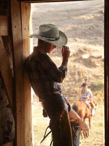 Western Cowboy Hat for Women Men with Band Wide Brim Suede Cowboy Cowgirl Hat Western Style Hat in Saudi Arabia