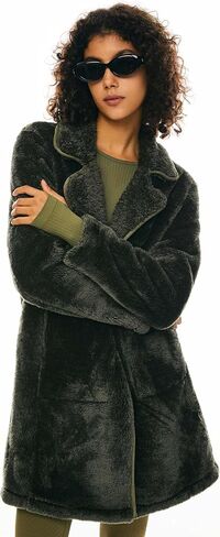 Orolay Women's Winter Fuzzy Fleece Jacket Long Sleeve Lapel Open Front Cardigan Faux Fur Coat with Pockets in Saudi Arabia