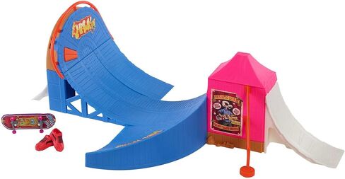 Hot Wheels Skate Amusement Park Skate Set, with 1 Exclusive Tony Hawk Fingerboard & 1 Pair of Skate Shoes, Kid-Activated Sounds, Toy for Kids in Saudi Arabia