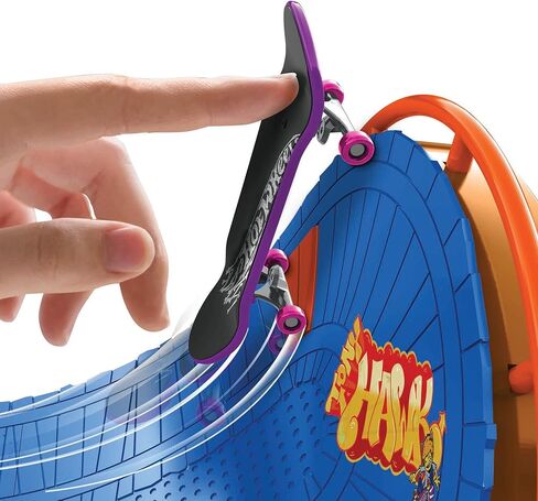 Hot Wheels Skate Amusement Park Skate Set, with 1 Exclusive Tony Hawk Fingerboard & 1 Pair of Skate Shoes, Kid-Activated Sounds, Toy for Kids in Saudi Arabia