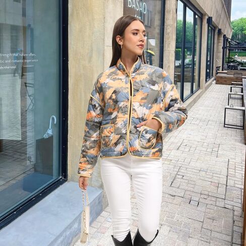 Women's Cropped Puffer Quilted Jacket Vintage Floral Lightweight Patchwork Padded Short Puffy Coat Outerwear in Saudi Arabia