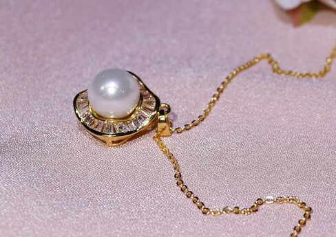 10mm Japanese akoya Pearl Pendant Necklace with Diamonds for Women - 10mm Tahitian Pearl Necklace with Diamonds Single Pearl Necklace for Women with 925 Sterling Silver Chain in Saudi Arabia