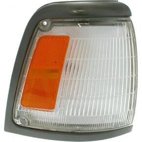 For 1992-1995 Toyota Pickup 2WD DLX/SR5 Front Parking Light Driver and Passenger Side Pair For TO2520126
