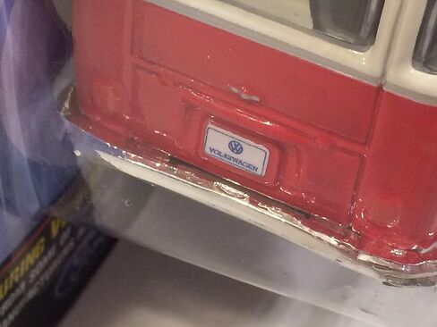 Maisto Volkswagen Van Samba Diecast Vehicle in Saudi Arabia