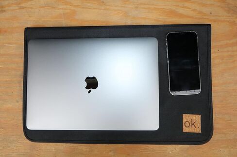 حقيبة الكمبيوتر المحمول التي تحجب EMF [موافق.] محفظة مصنوعة لمنع الإشعاع من الكمبيوتر المحمول، والهواتف المحمولة 5G، وحقيبة فاراداي okbeanie in Kuwait