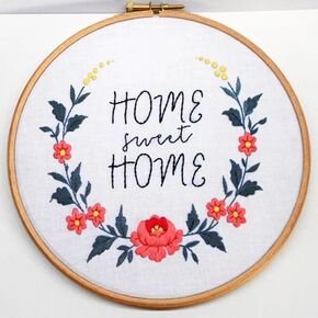 Embroidery Starter Kits with Sweet Home Pattern and Instructions, Plastic Embroidery Hoops,Threader,Color Threads and Needles,Embroidery Kit for Beginners(XI164)