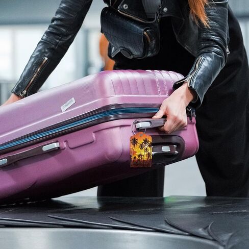 2 حزمة من علامة الأمتعة الأرجوانية الخزامى لحقائب السفر، زهرة الفاوانيا فراشة بو الجلود علامة الأمتعة مع غطاء الخصوصية بطاقة الهوية للنساء والرجال السفر كروز حقيبة يد حقيبة مدرسية حقيبة الظهر in Kuwait