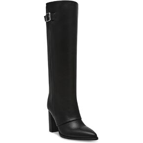 حذاء نسائي طويل حتى الركبة من Steve Madden
