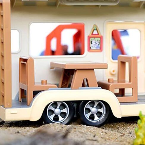 Bluey Caravan Adventure Playset, with 2.5" Jean Luc Figure in Saudi Arabia