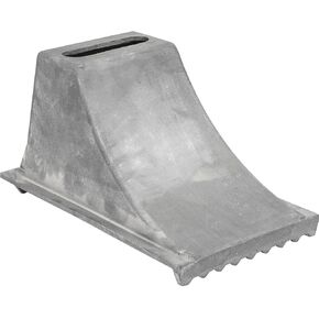 Buyers Products Company WC1588 Aluminum Wheel, 8.5 x 15 x 8.25 Inch, Steep Slope Chock for Tractors, Trailers and Vehicle Maintenance and Storage, Includes Extra Strength Rugged Teeth, Silver