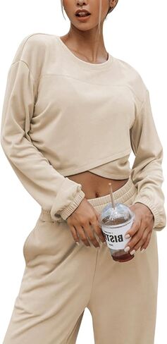 ملابس نسائية مكونة من قطعتين وبنطلون رياضي قصير وبدلة رياضية مع جيوب in Kuwait