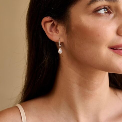 أقراط اللؤلؤ الذهبية للنساء، أقراط متدلية مطلية بالذهب/الفضة عيار 14 قيراط لا تسبب الحساسية، أقراط لؤلؤية خفيفة الوزن، أقراط ذهبية بسيطة، هدايا مجوهرات أنيقة للنساء in Kuwait