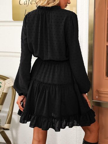 فستان نسائي قصير من CUPSHE برقبة على شكل حرف V وأكمام طويلة ورباط مكشكش باللون الأخضر in Kuwait