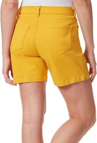 Gloria Vanderbilt Women's Petite Amanda Basic Jean Short in Saudi Arabia
