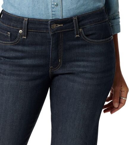 Signature by Levi Strauss & Co. Gold Women's True Straight Jeans (Brushed) in Saudi Arabia